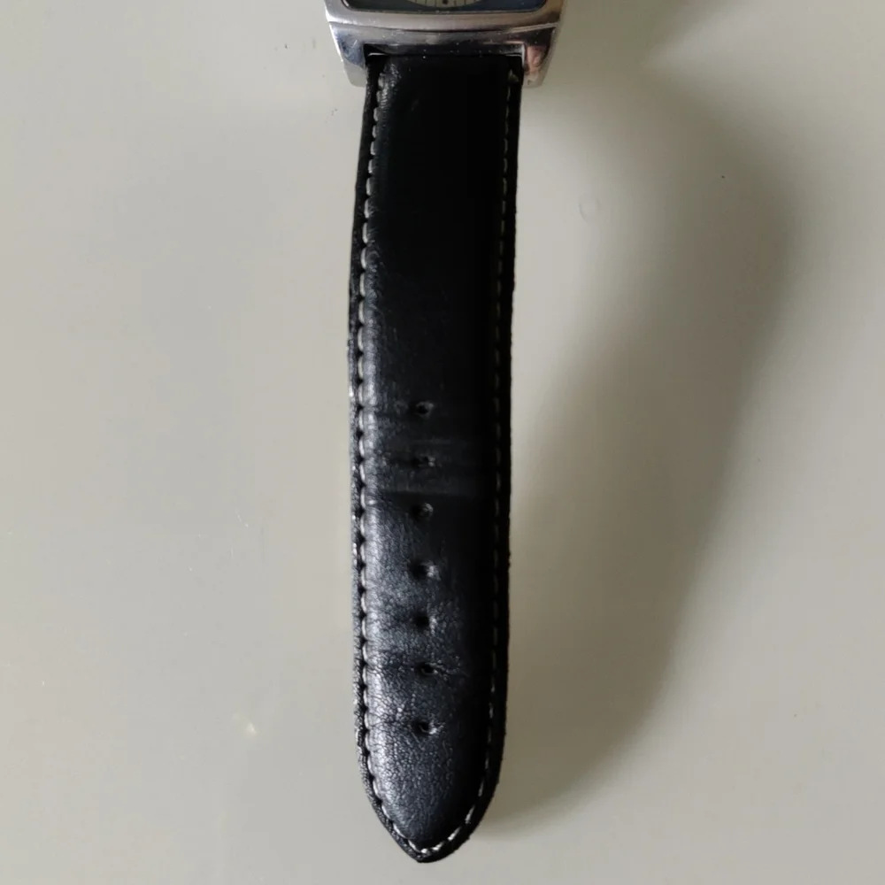 Giordano watch for men - Picture 3 of 5